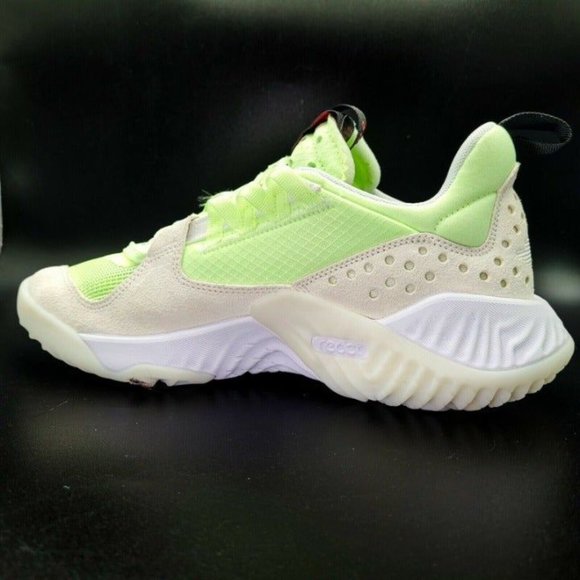 LOOK SEE PROMO Nike Air Jordan Delta Barely Volt CT1003-700 WMN SZ 7 = MN SZ 5.5 - Picture 6 of 12